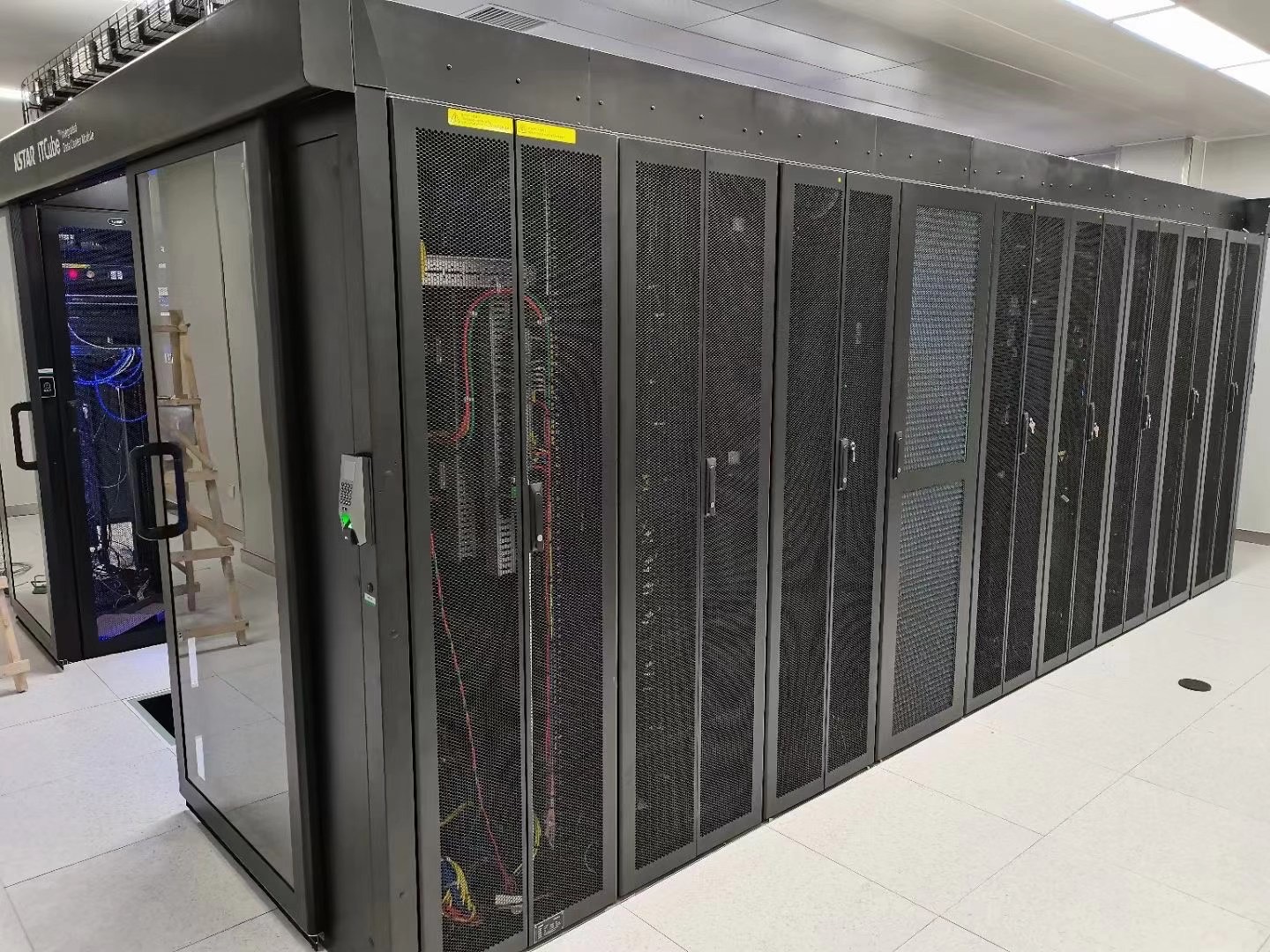 人民銀行河南模塊化機(jī)房(圖2)